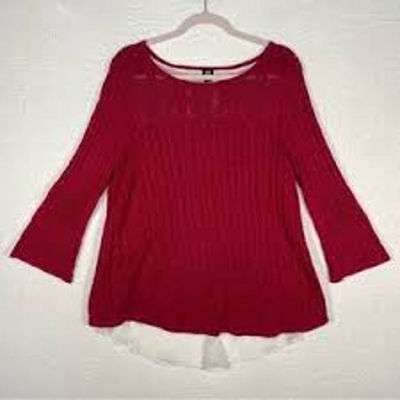 NWT LEE WOMEN'S RED SPLIT BACK BELL SLEEVE SWEATER WITH WHITE SHIRT UNDERLAY 3X - Picture 2 of 8